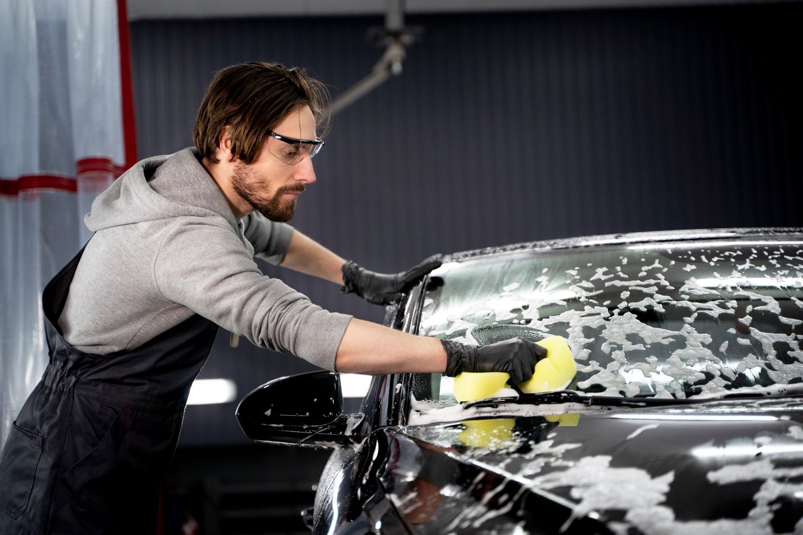 beautiful-car-washing-service (3)